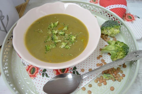 Šošovicovo-brokolicová polievka