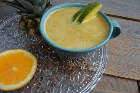 Ananásovo-mangový smoothie