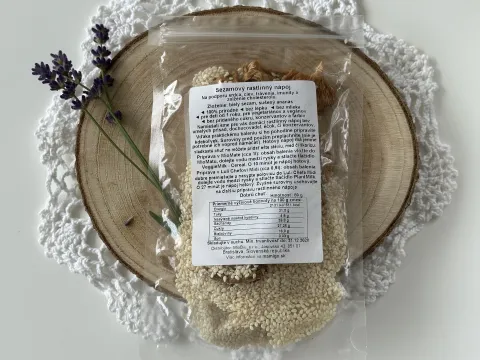 Namiešané rastlinné mlieko: Sezamové so sušeným ananásom