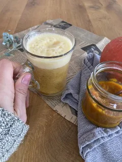 Pumpkin latte z orieškového mlieka