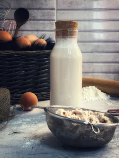 Sladké mandľové rastlinné mlieko