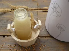 Špaldové rastlinné mlieko