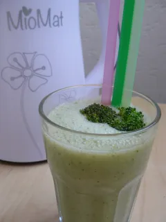 Brokolicovo-avokádové smoothie