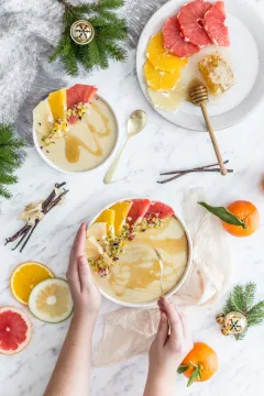 Pšenová kaša s kokosom, quinoa a citrusovým ovocím od LaPetit
