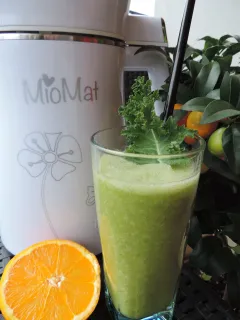 Pomarančovo-kelové smoothie