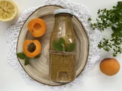 Marhuľa-mak smoothie