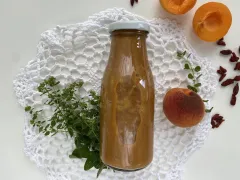 Smoothie marhuľa-banán-kokos