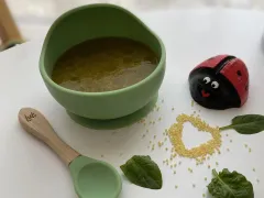 Príkrm zo špenátu s batatom a pšenom