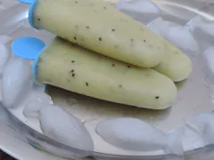 Kiwi-banánové nanuky